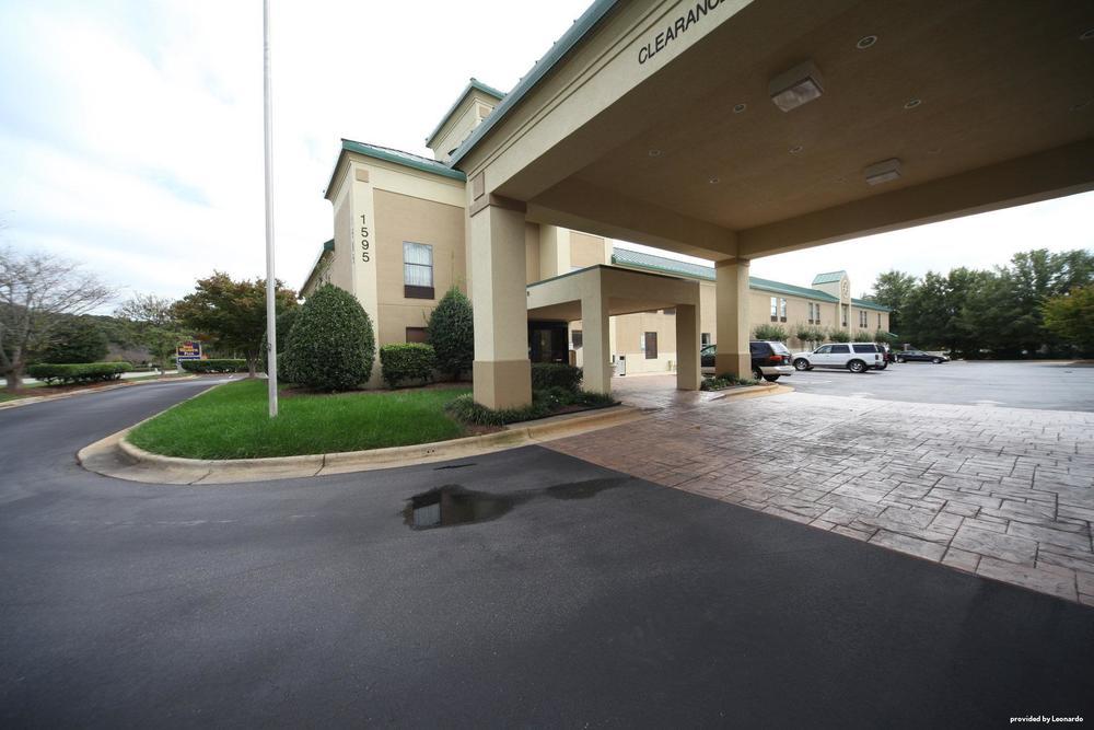 Best Western Plus Edison Inn Garner Extérieur photo
