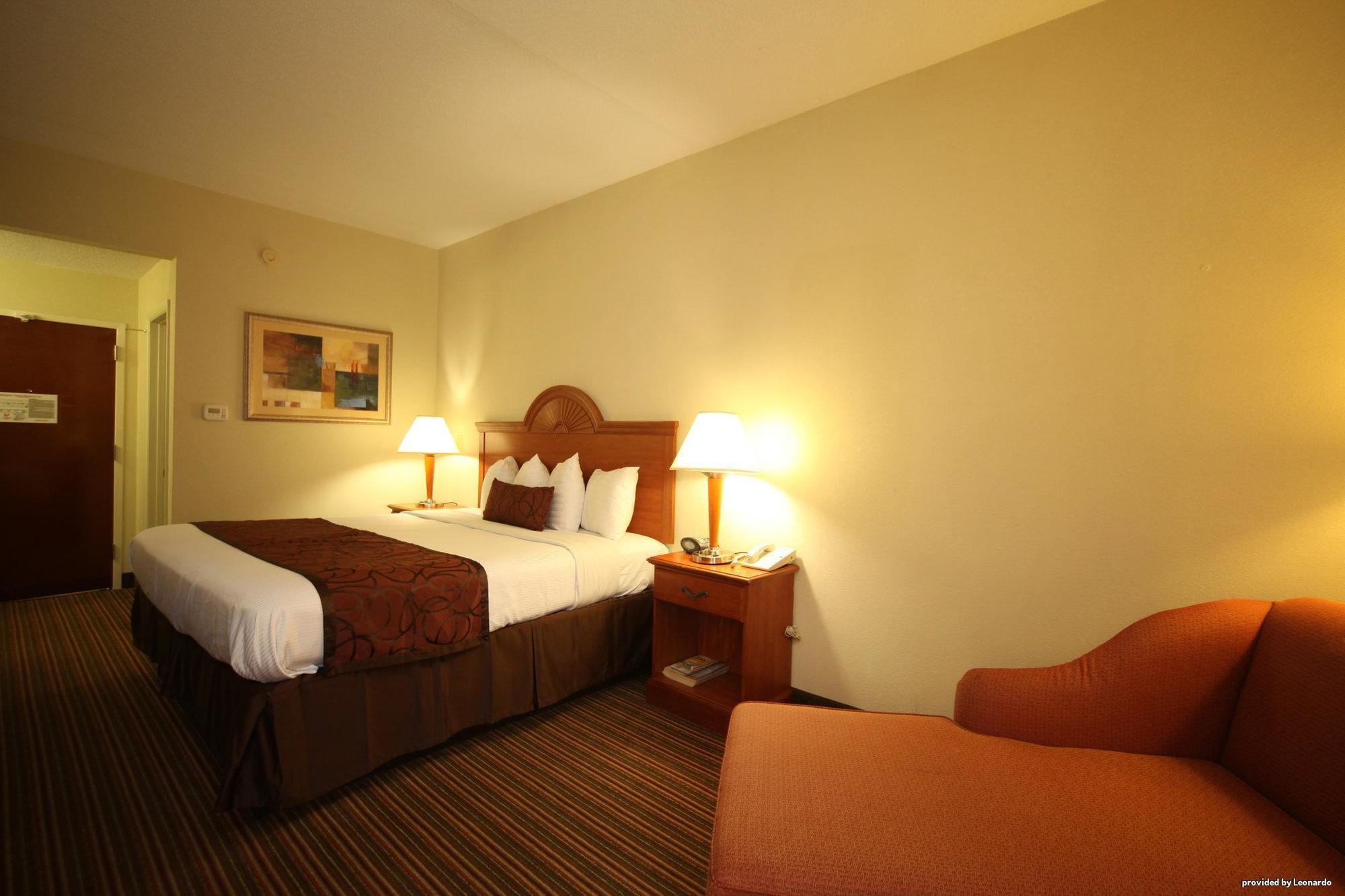 Best Western Plus Edison Inn Garner Extérieur photo