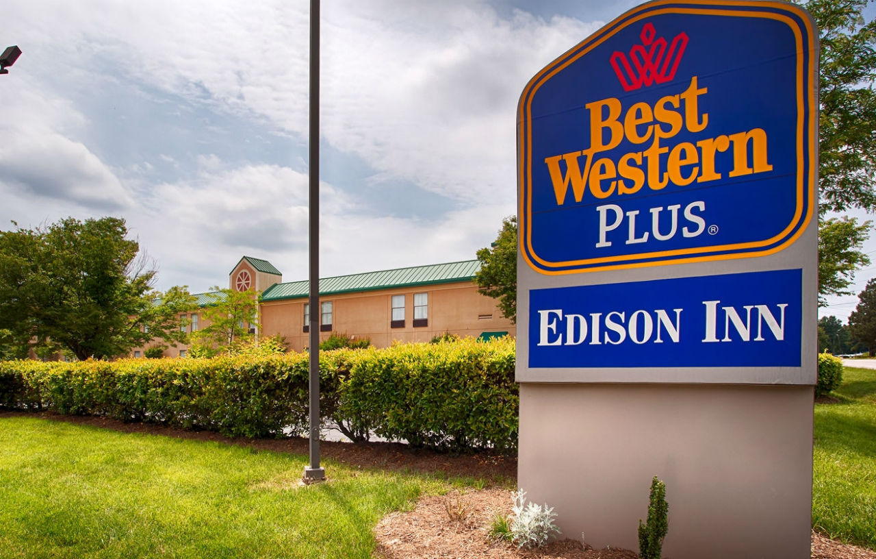 Best Western Plus Edison Inn Garner Extérieur photo